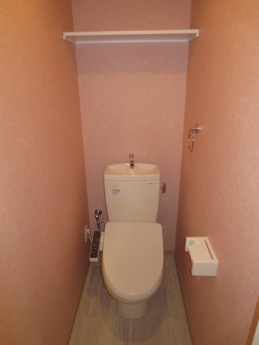 物件内観写真11　(トイレ)