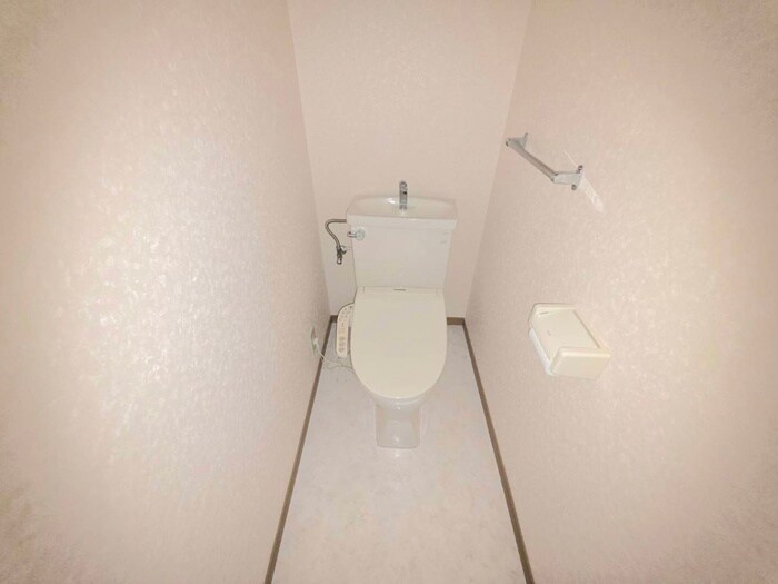 物件内観写真13　(トイレ)