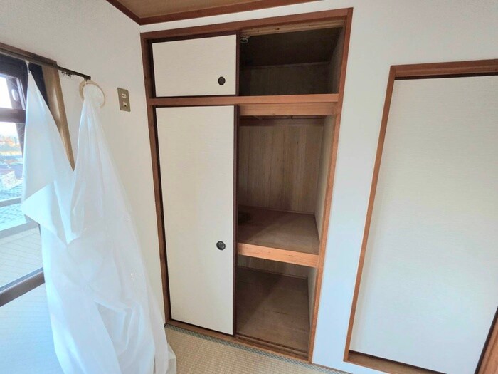 物件内観写真18　(収納)
