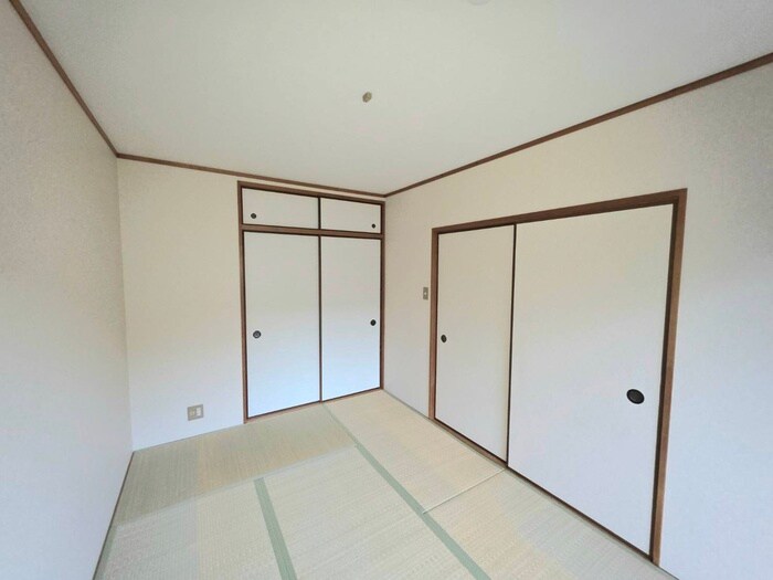 物件内観写真21　(居室)