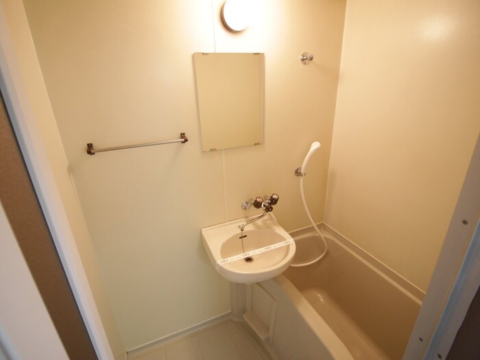 物件内観写真9　(バス／シャワールーム等)