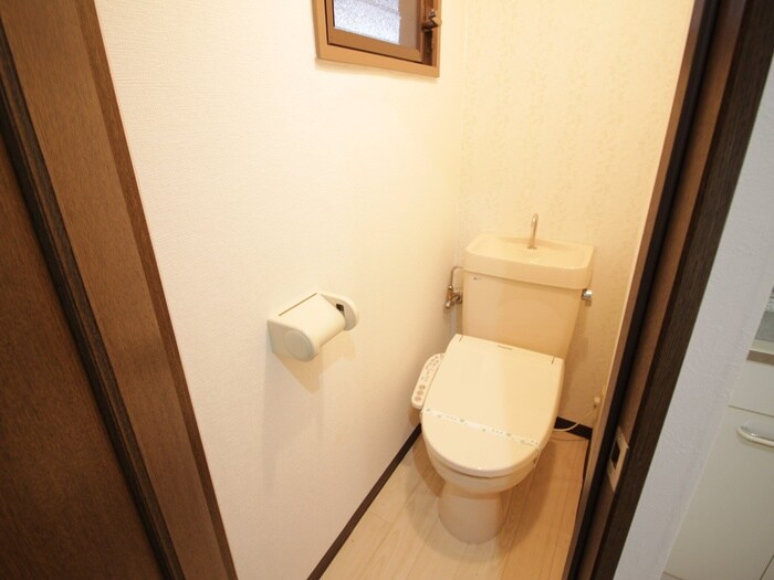 物件内観写真10　(トイレ)