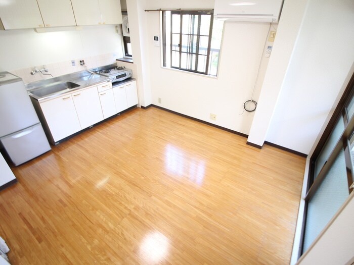 物件内観写真7　(居室)