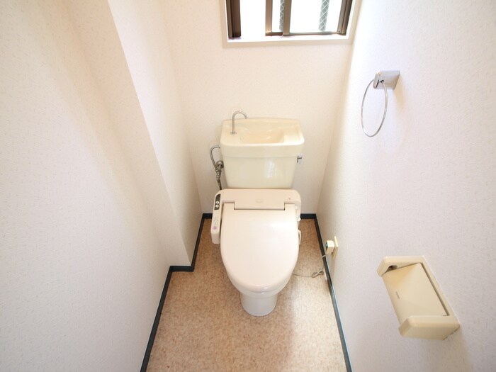 物件内観写真15　(トイレ)