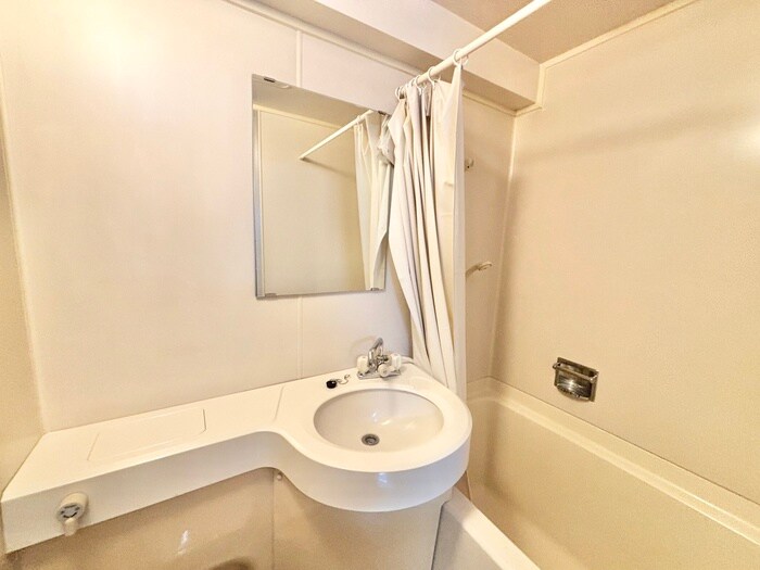 物件内観写真10　(洗面)