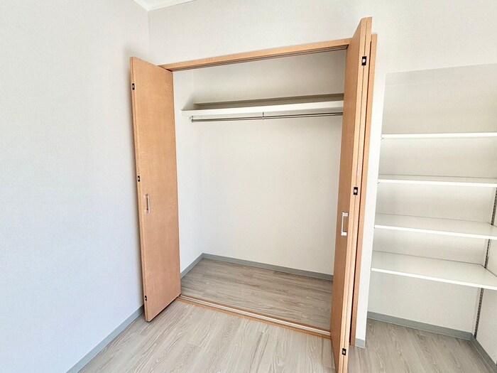 物件内観写真9　(収納)