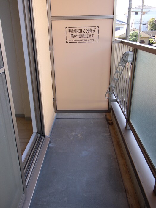 物件内観写真9　(ベランダ・バルコニー)