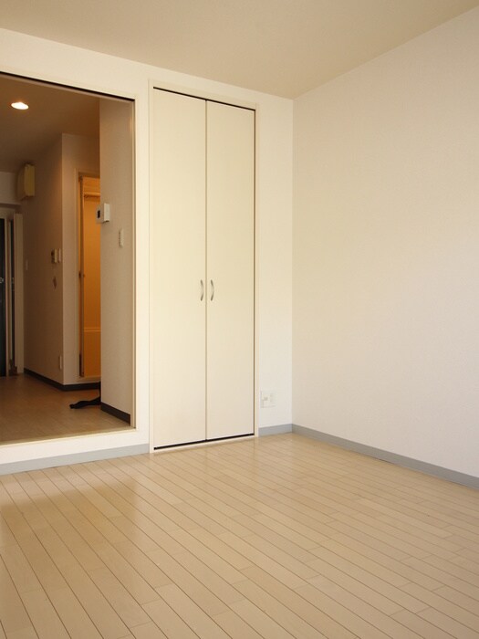 物件内観写真19　(居室)