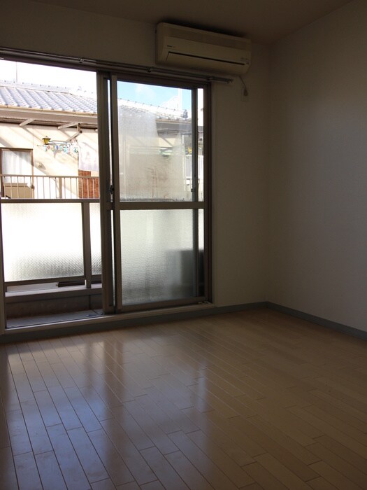 物件内観写真21　(居室)