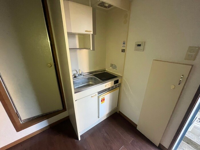 物件内観写真8　(キッチン)