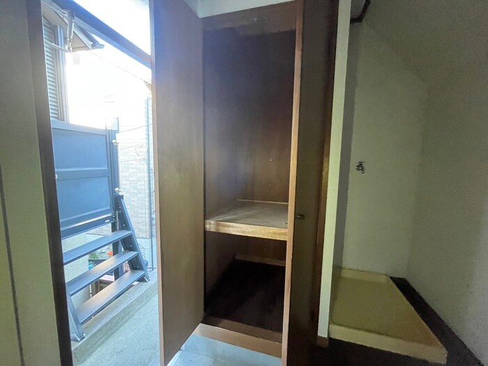 物件内観写真13　(収納)