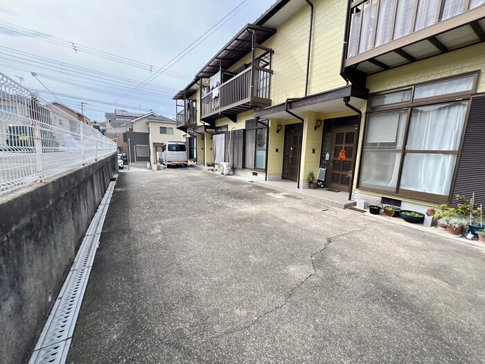 物件外観写真3　(外観写真)