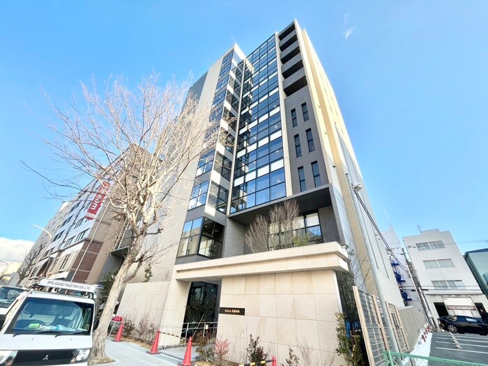 物件外観写真5　(駐車場)