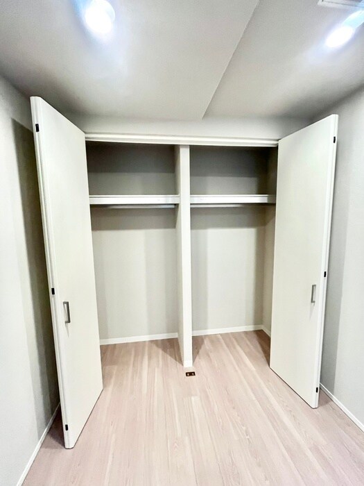 物件内観写真13　(収納)