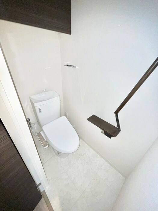 物件内観写真15　(トイレ)