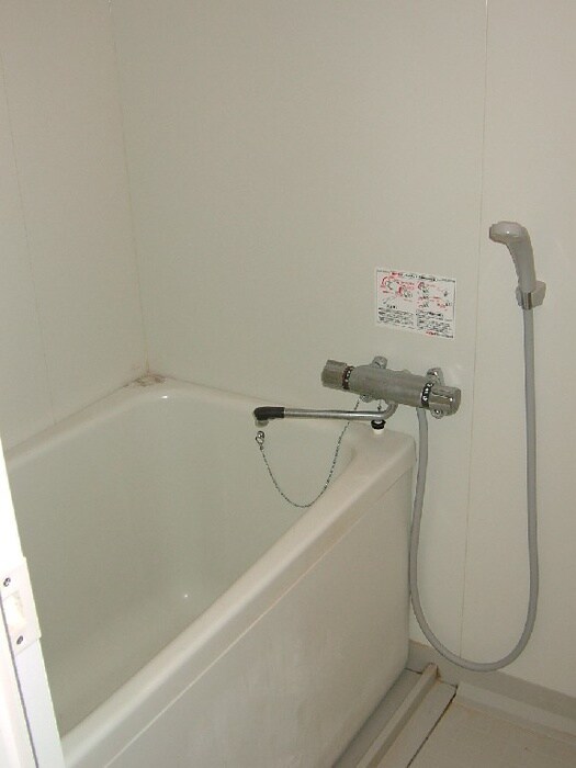 物件内観写真9　(バス／シャワールーム等)