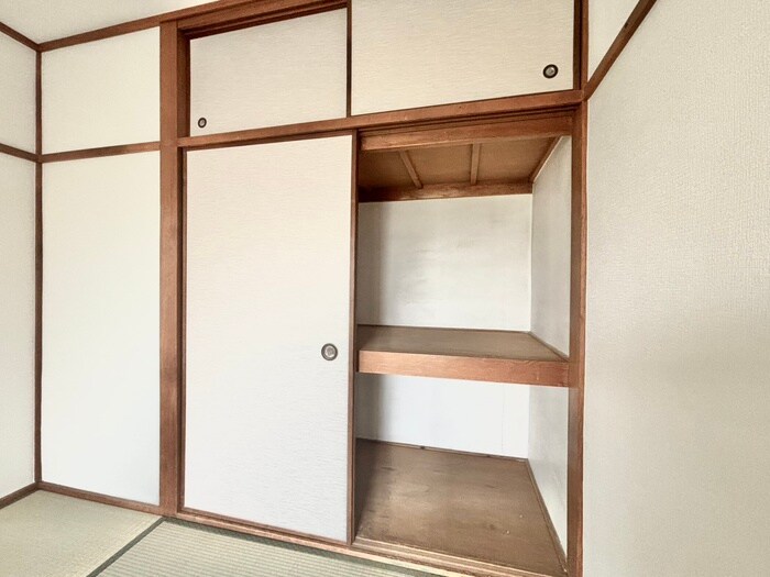 物件内観写真11　(収納)