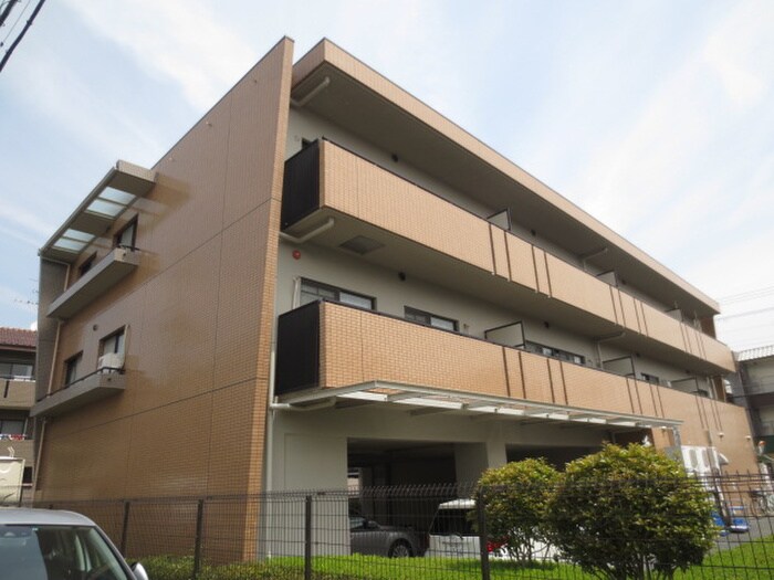 物件外観写真3　(外観写真)