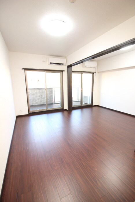 物件内観写真13　(居室)