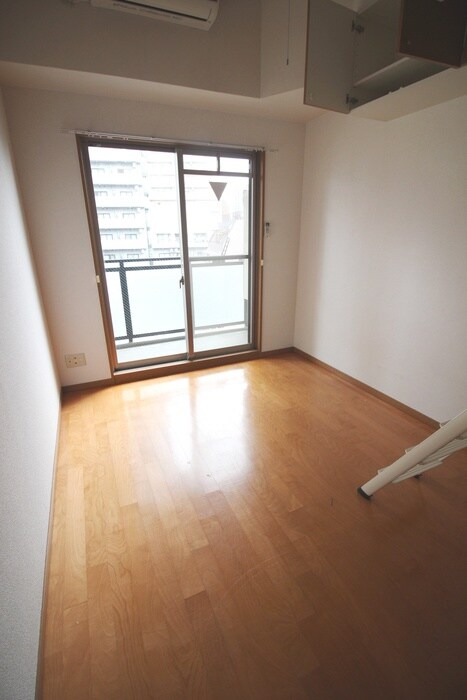 物件内観写真12　(居室)