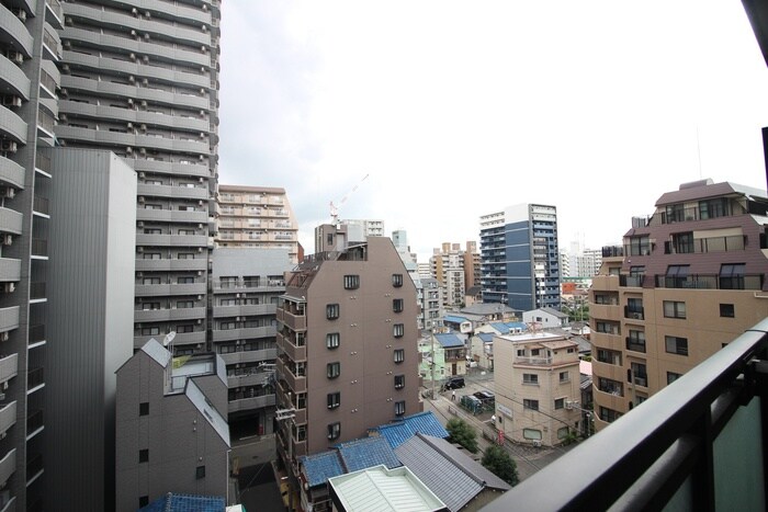 物件内観写真20　(室内からの展望)