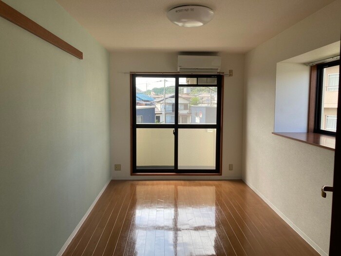 物件内観写真7　(居室)