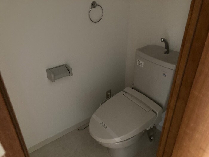 物件内観写真10　(トイレ)