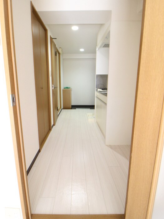 物件内観写真22　(廊下)