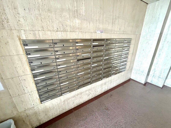 物件外観写真4　(建物設備)