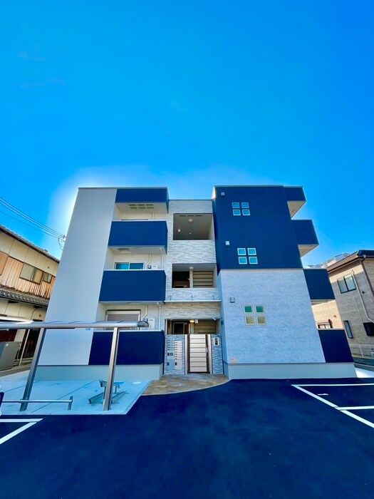 物件外観写真2　(外観写真)