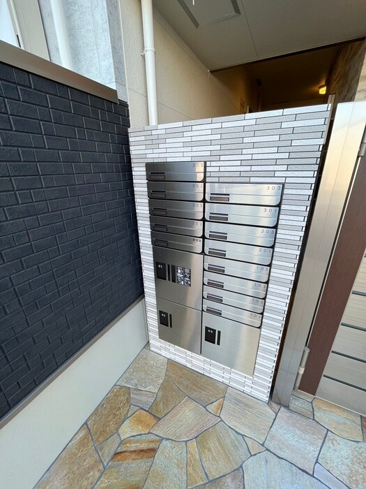 物件外観写真4　(建物設備)