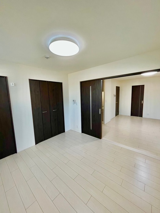 物件内観写真11　(居室)