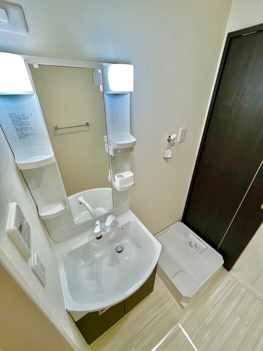 物件内観写真16　(洗面)