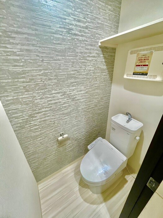 物件内観写真18　(トイレ)