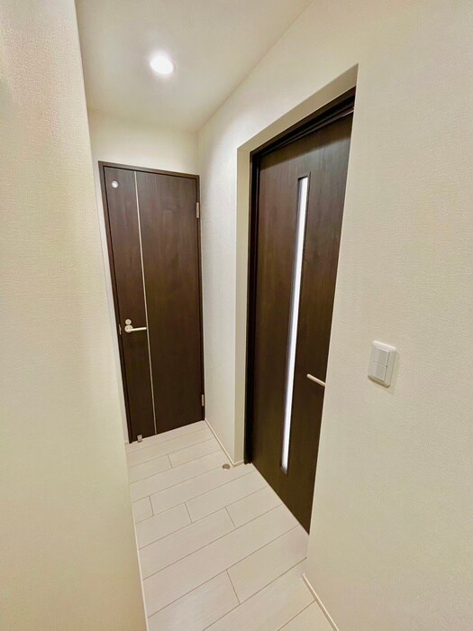 物件内観写真20　(廊下)