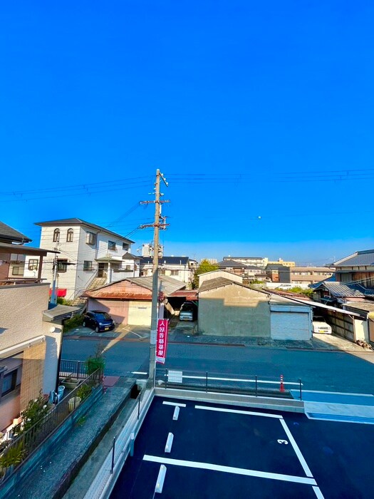 物件内観写真22　(室内からの展望)