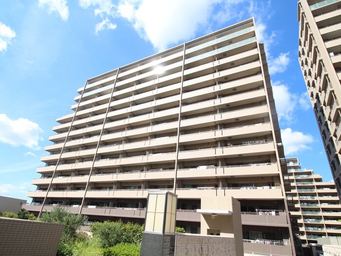 ジオ千里桃山台４番館(1408)の物件外観写真