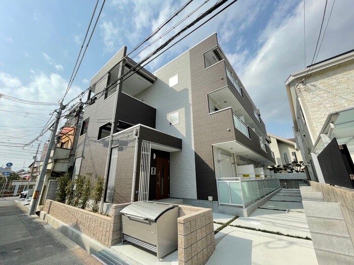 物件外観写真1　(外観写真)