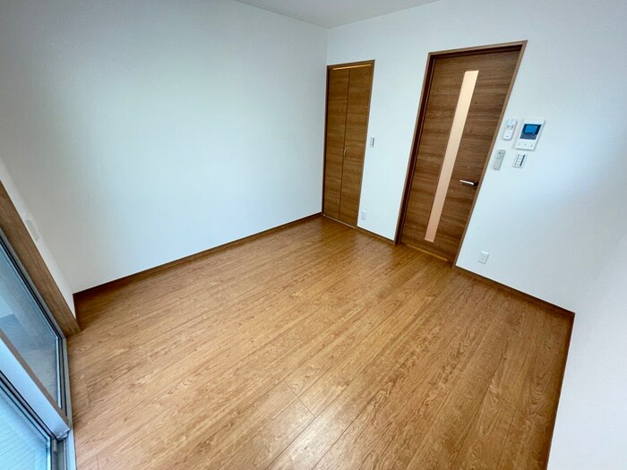 物件内観写真9　(居室)