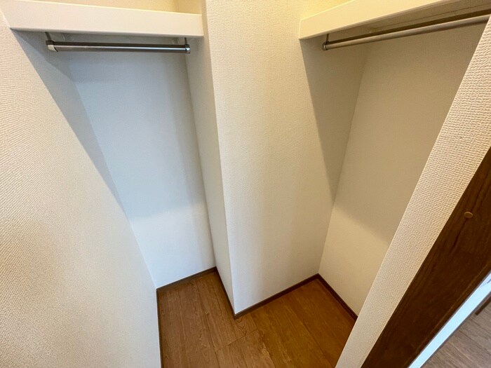 物件内観写真15　(収納)