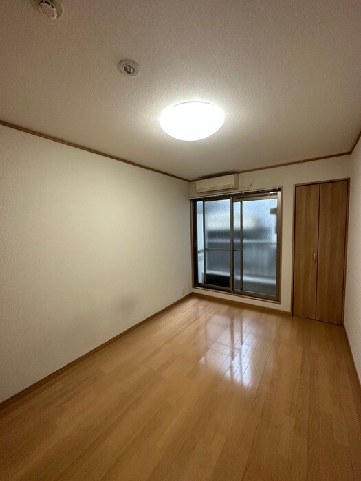 物件内観写真14　(居室)