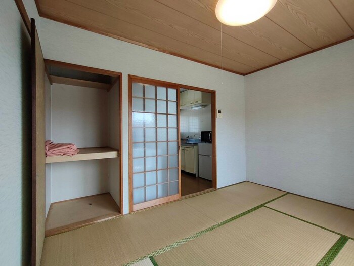 物件内観写真5　(居室)