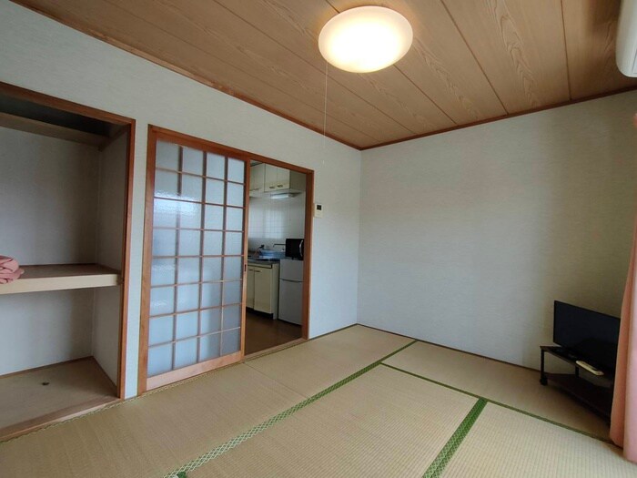 物件内観写真8　(居室)