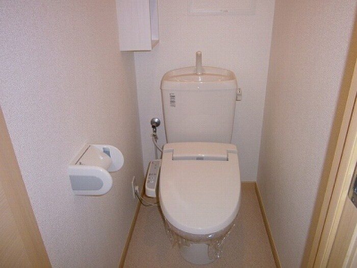 物件内観写真14　(トイレ)