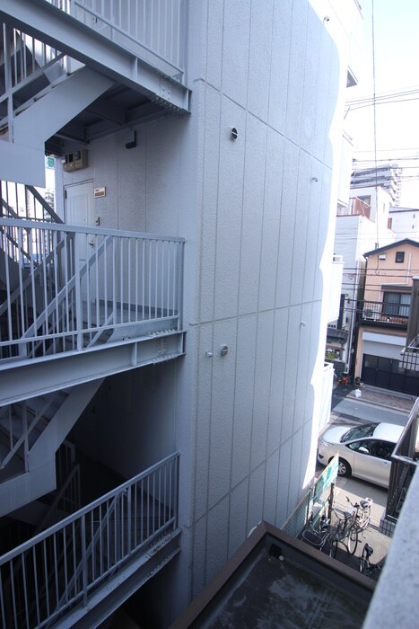 物件内観写真20　(室内からの展望)