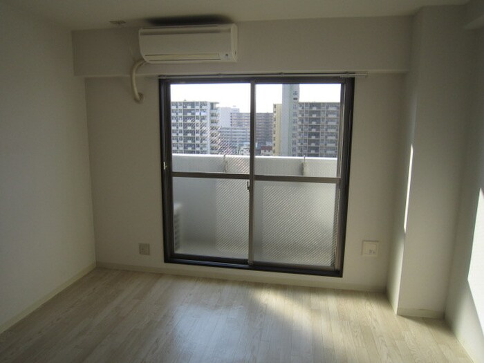 物件内観写真12　(居室)