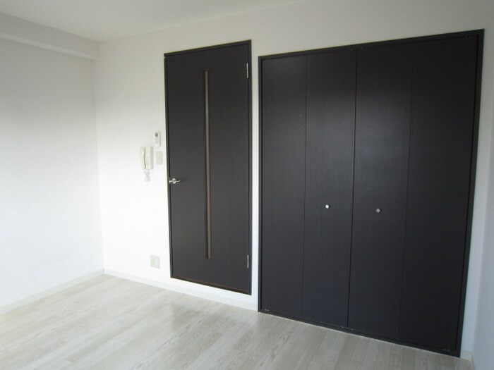 物件内観写真15　(居室)