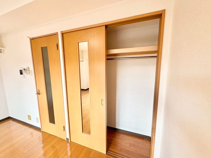 物件内観写真11　(収納)