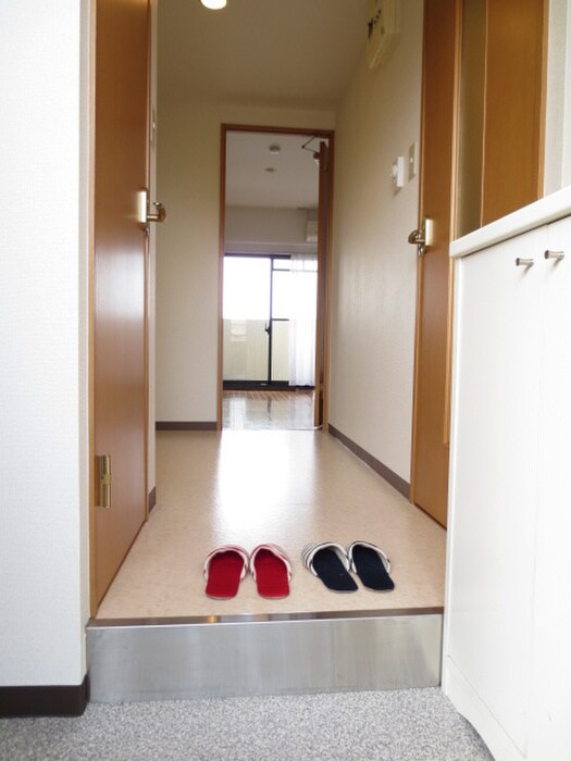 物件内観写真13　(靴箱)