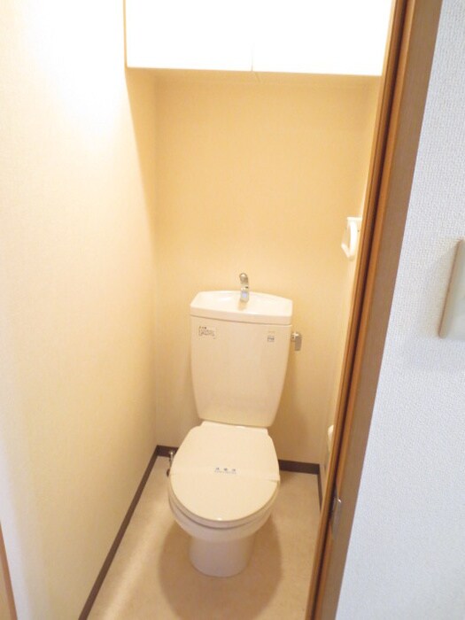 物件内観写真14　(トイレ)